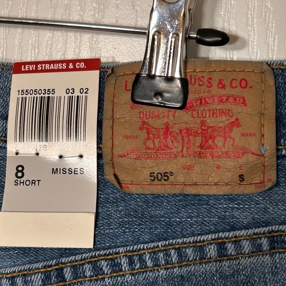 Levi's 505 Women's Straight Leg Jeans Medium Wash 8 Short - Picture 8 of 15